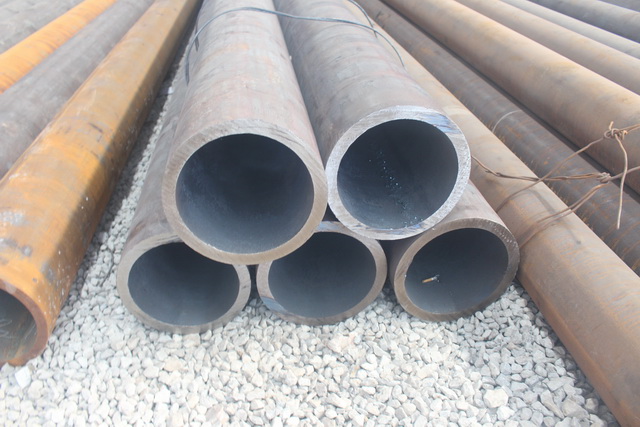 大庆大口径壁厚无缝钢管