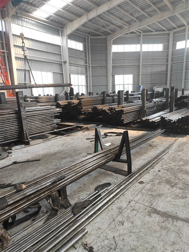 大庆小口径精密光亮无缝钢管